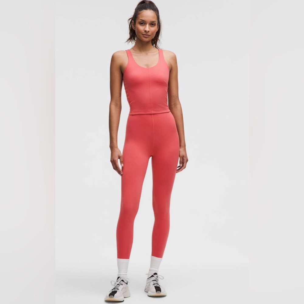 SOLD NWT Glow Up Tank Waist Length Medium Support B/C Cup - Picture 4 of 7